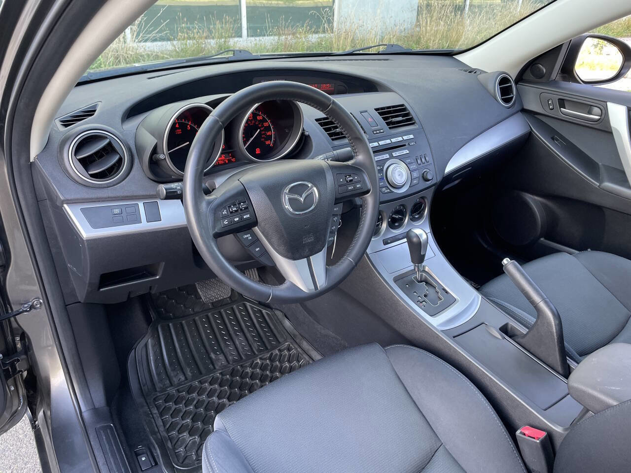 Used 2010 MAZDA MAZDA3 s Sport image 12