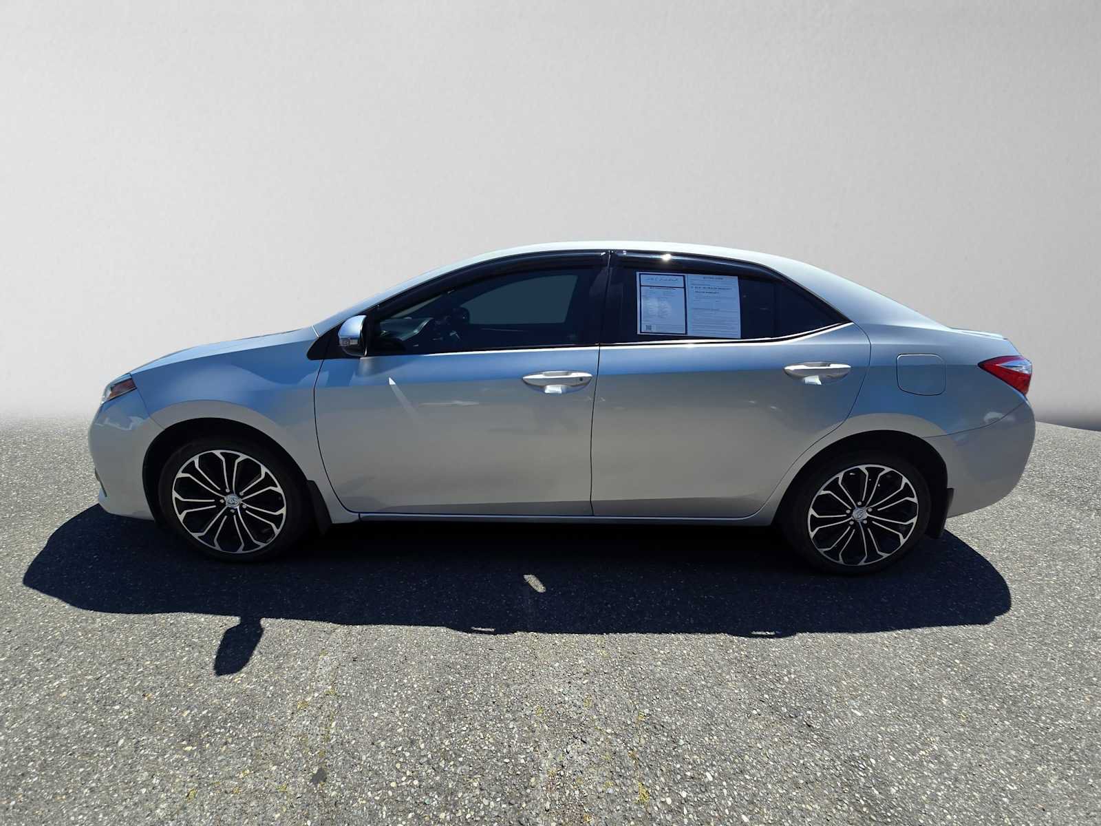 Used 2016 Toyota Corolla S FWD image 6