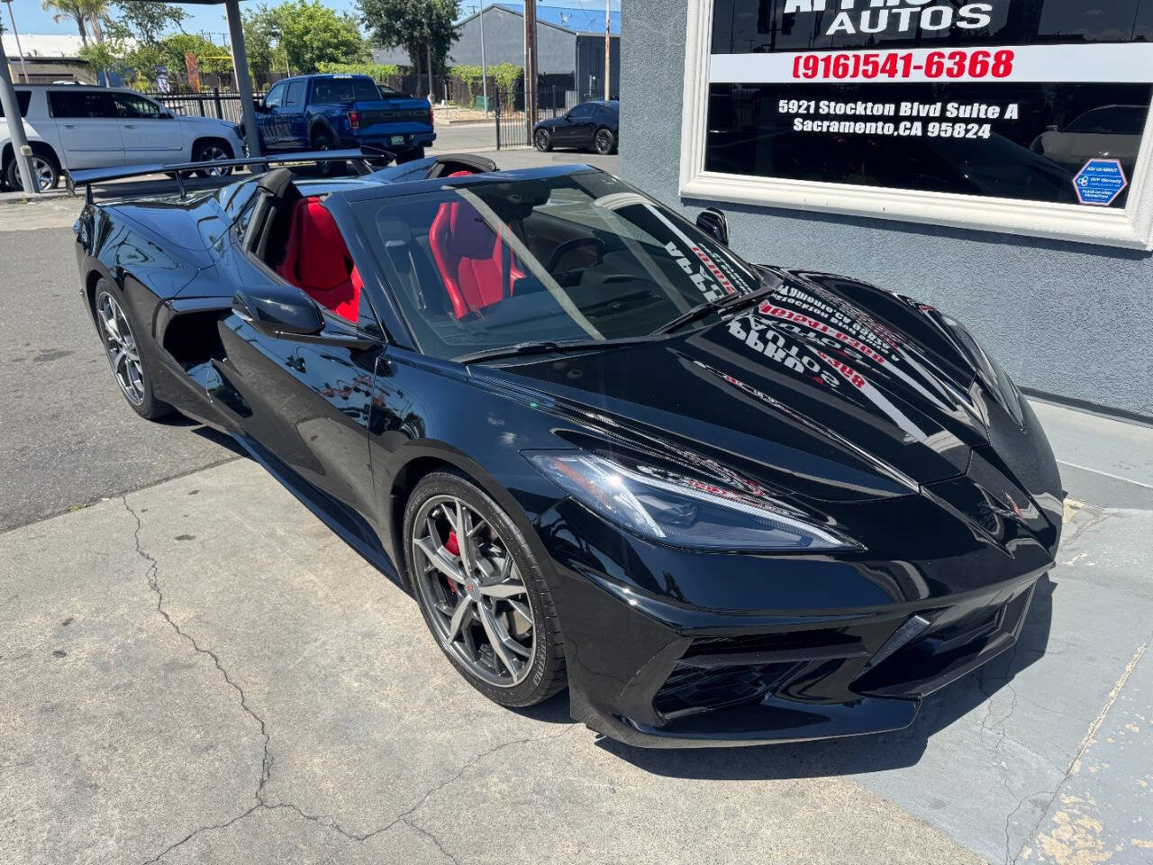 Used 2021 Chevrolet Corvette Stingray Convertible w/ 1LT RWD image 10