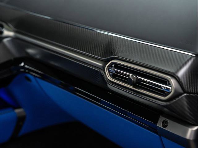 Used 2025 Aston Martin V8 Vantage Coupe image 27