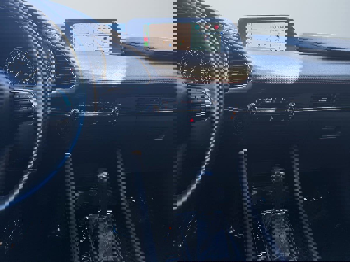 Used 2024 MAZDA MAZDA3 s image 10