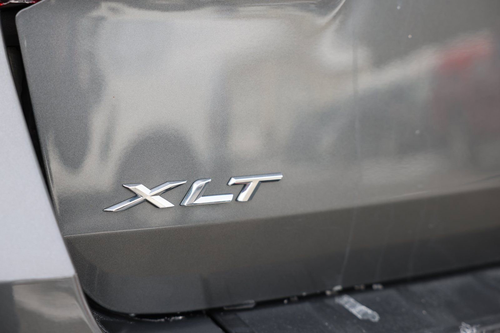 Certified 2023 Ford Explorer XLT w/ Equipment Group 202A image 30