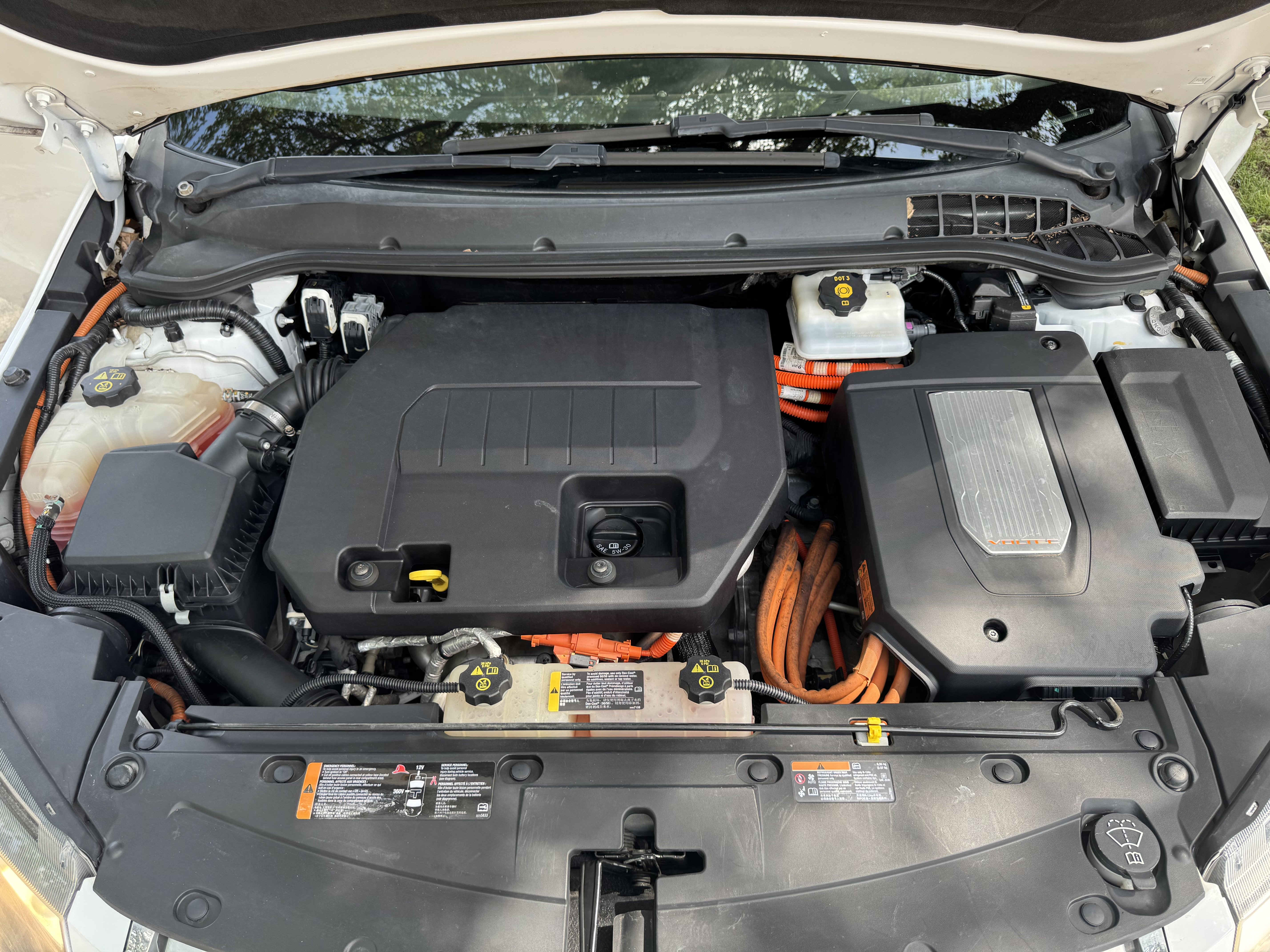 Used 2012 Chevrolet Volt FWD image 14