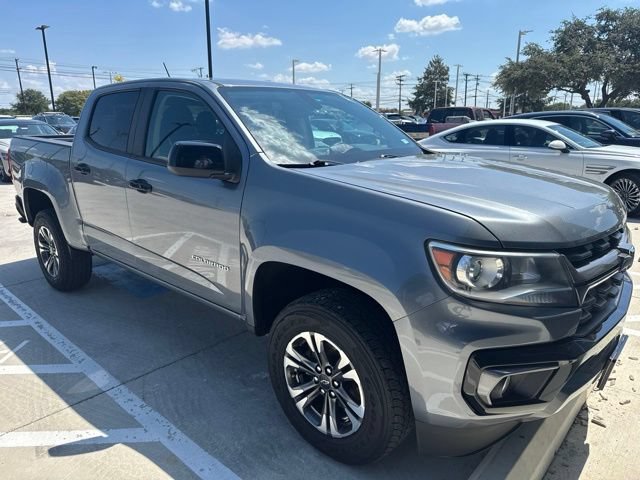 Used 2021 Chevrolet Colorado Z71 AWD/4WD image 2