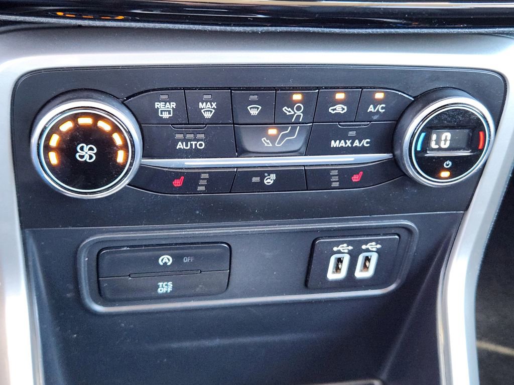Used 2021 Ford EcoSport Titanium image 20