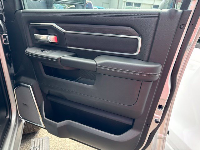 New 2026 RAM 2500 Laramie w/ Night Edition AWD/4WD image 26