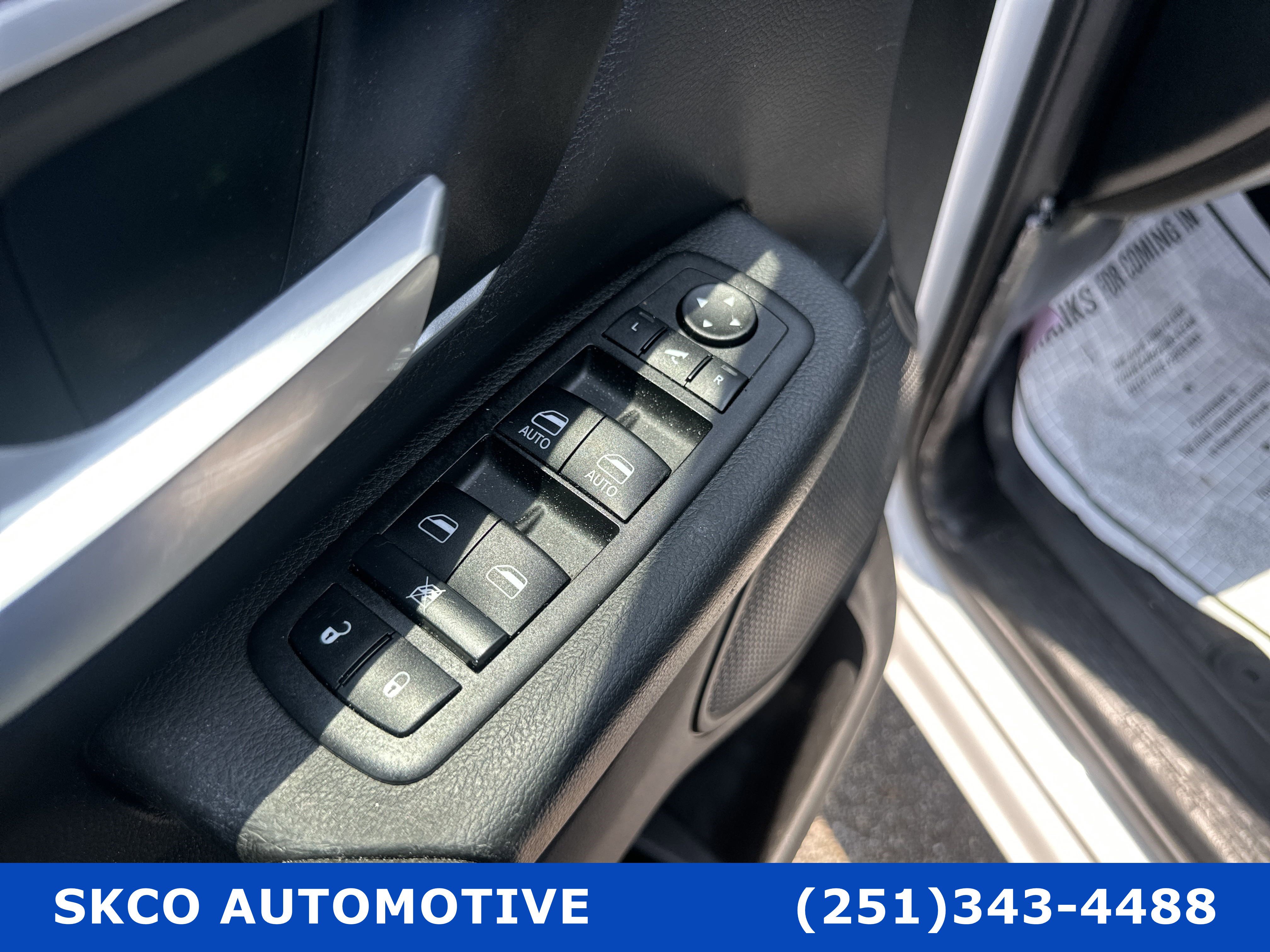 Used 2023 RAM 1500 Big Horn image 22