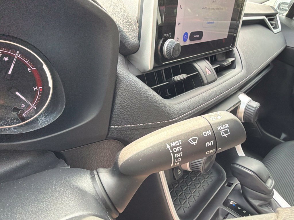 Used 2024 Toyota RAV4 LE FWD image 32