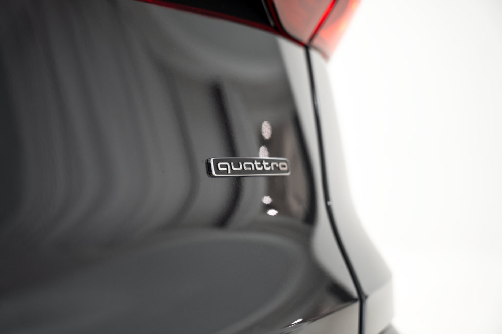 Certified 2025 Audi Q5 Prestige AWD/4WD image 40