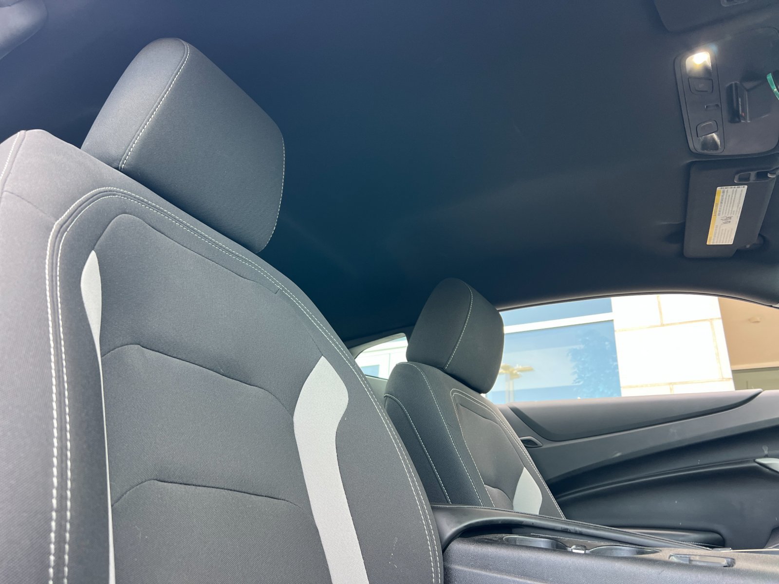 Used 2018 Chevrolet Camaro LT RWD image 16