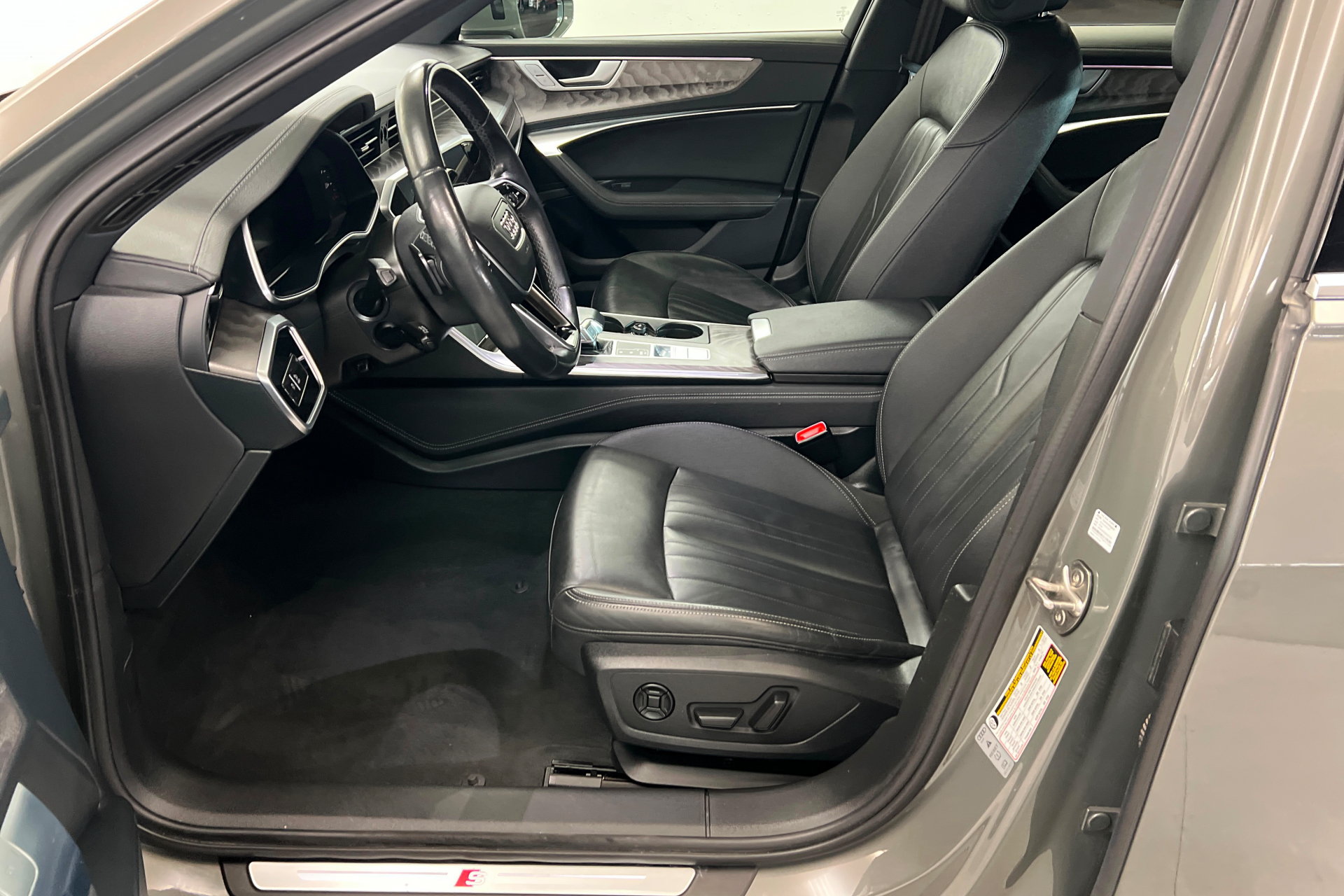 Used 2024 Audi A6 Premium Plus AWD/4WD image 17