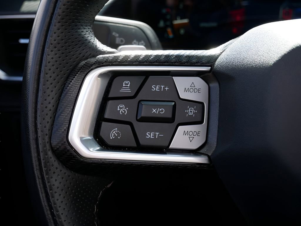 Used 2025 Ford Mustang GT Premium RWD image 18