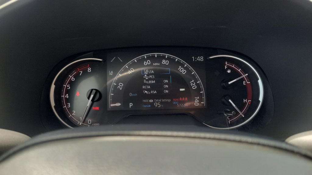 Certified 2025 Toyota RAV4 LE FWD image 21