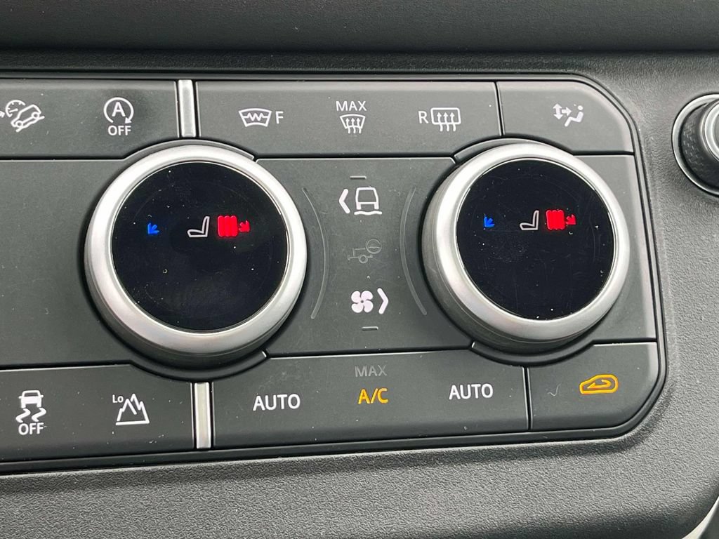 Certified 2024 Land Rover Defender 110 S AWD/4WD image 22