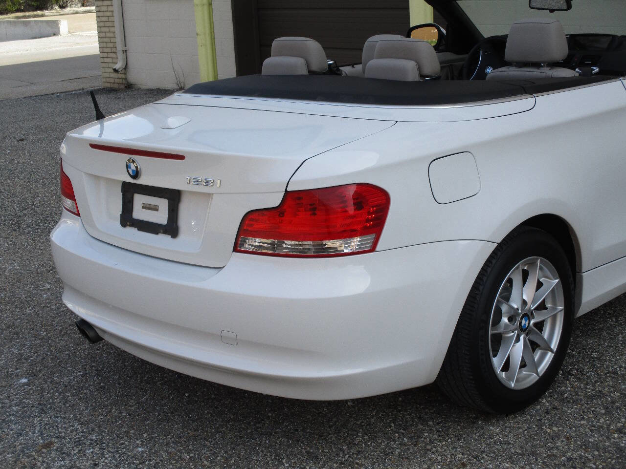 Used 2011 BMW 128i 128i 2dr Convertible image 71