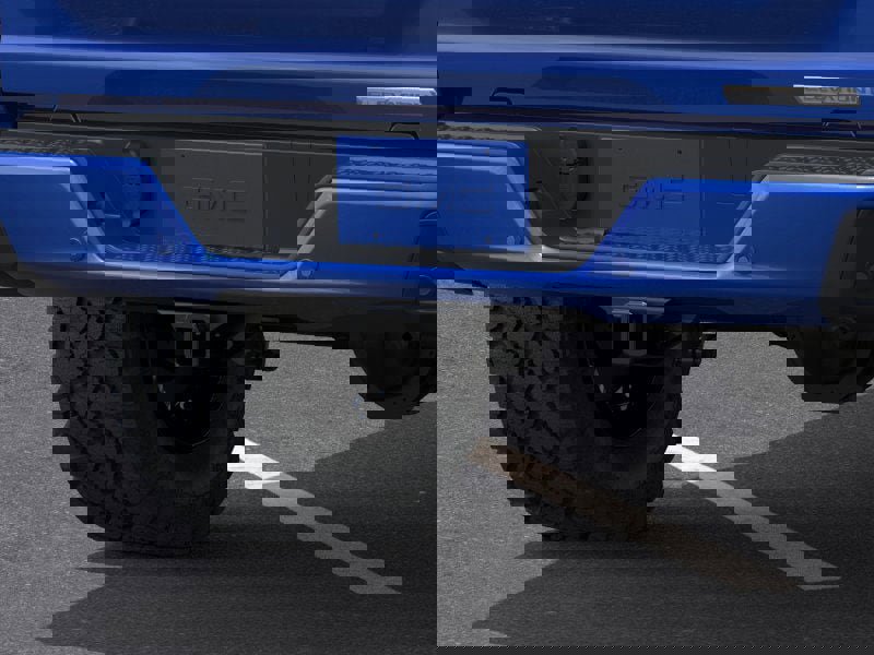 New 2026 GMC Canyon Elevation w/ Convenience Package image 14