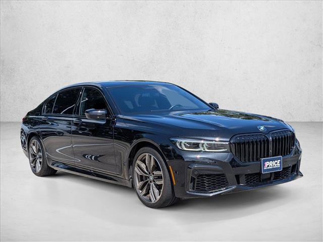 Used 2022 BMW M760i xDrive w/ Luxury Rear Seating Package AWD/4WD image 3