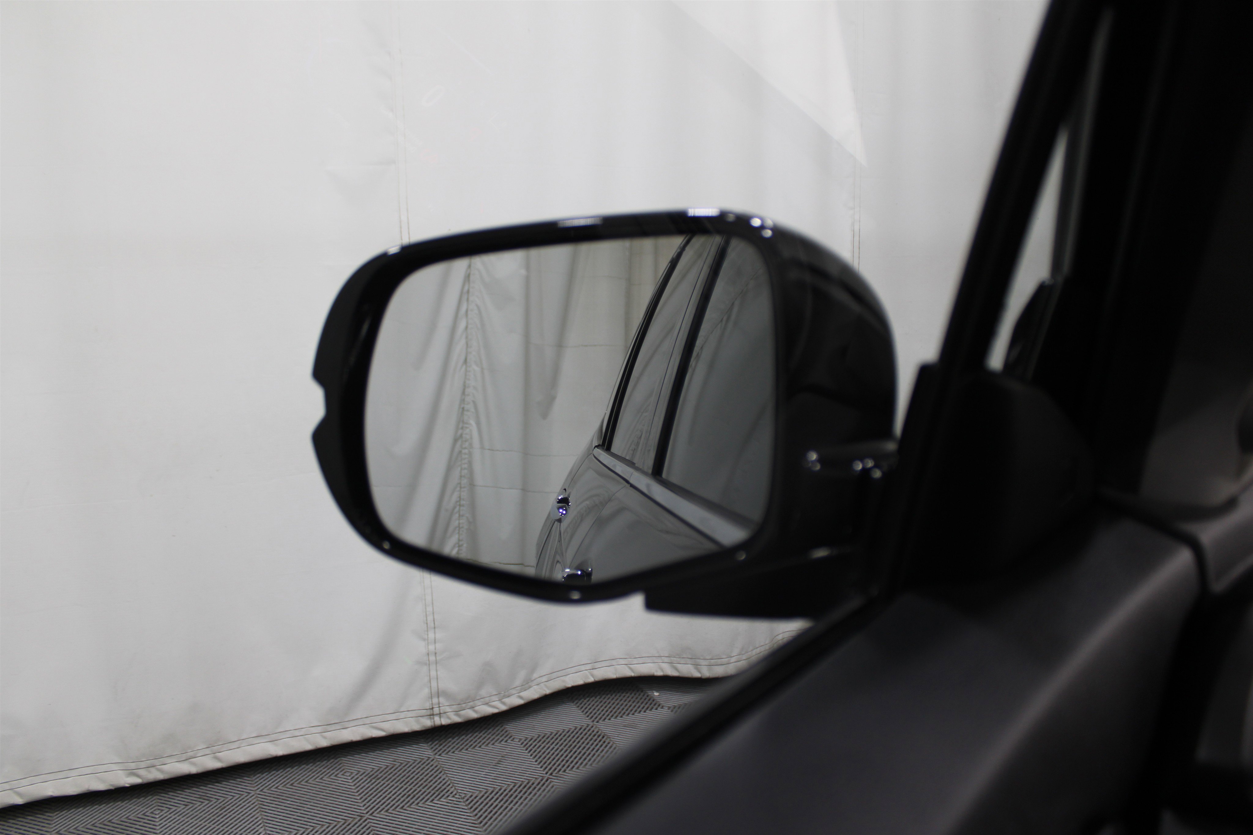 Used 2021 Honda Pilot Touring image 11