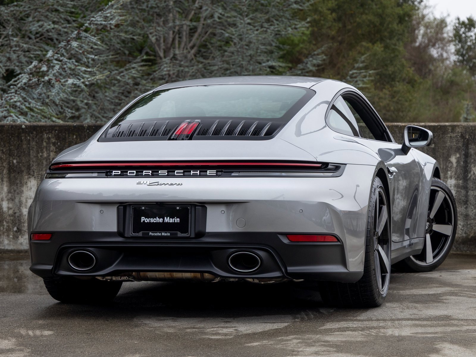 Certified 2025 Porsche 911 Carrera image 11