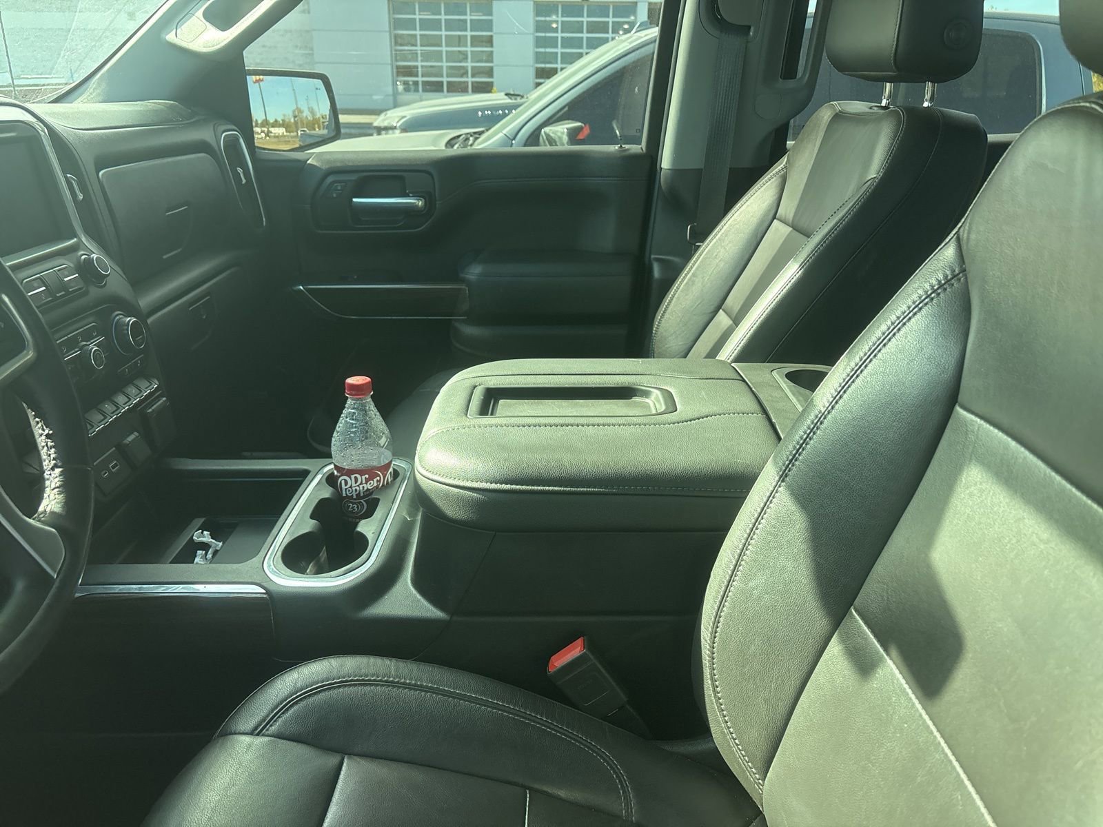 Used 2020 Chevrolet Silverado 1500 LT Trail Boss AWD/4WD image 9