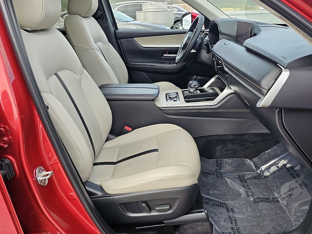 Certified 2024 MAZDA CX-90 Plug-In Hybrid w/ Preferred AWD/4WD image 20