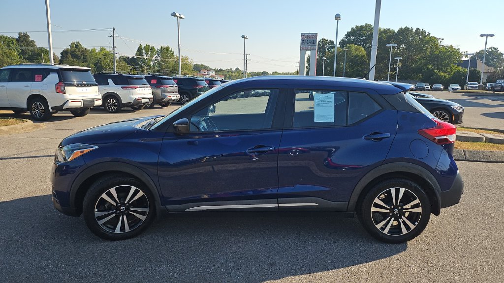 Used 2018 Nissan Kicks SR FWD image 17