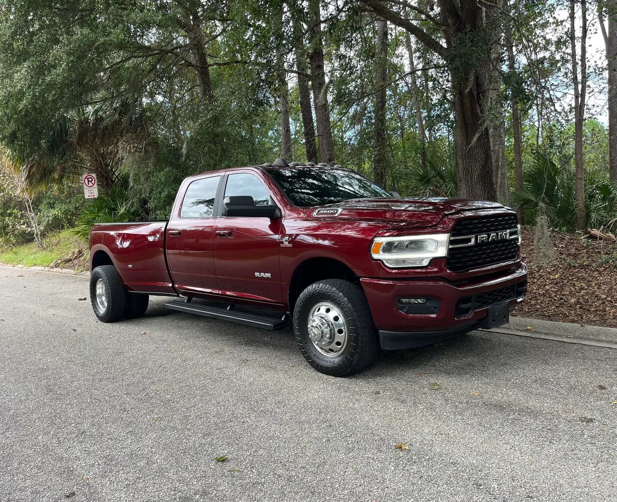 Used 2022 RAM 3500 Big Horn w/ Level C Equiment Group AWD/4WD image 2