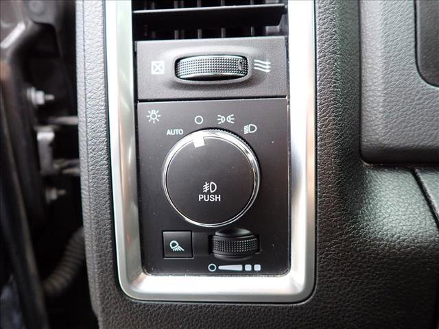 Used 2019 RAM 1500 Classic Warlock w/ Electronics Group AWD/4WD image 13
