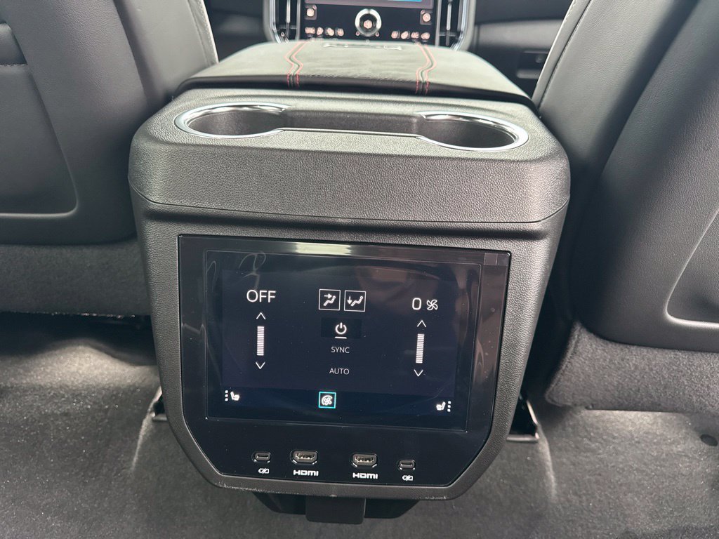 New 2027 GMC Yukon AT4 Ultimate AWD/4WD image 26