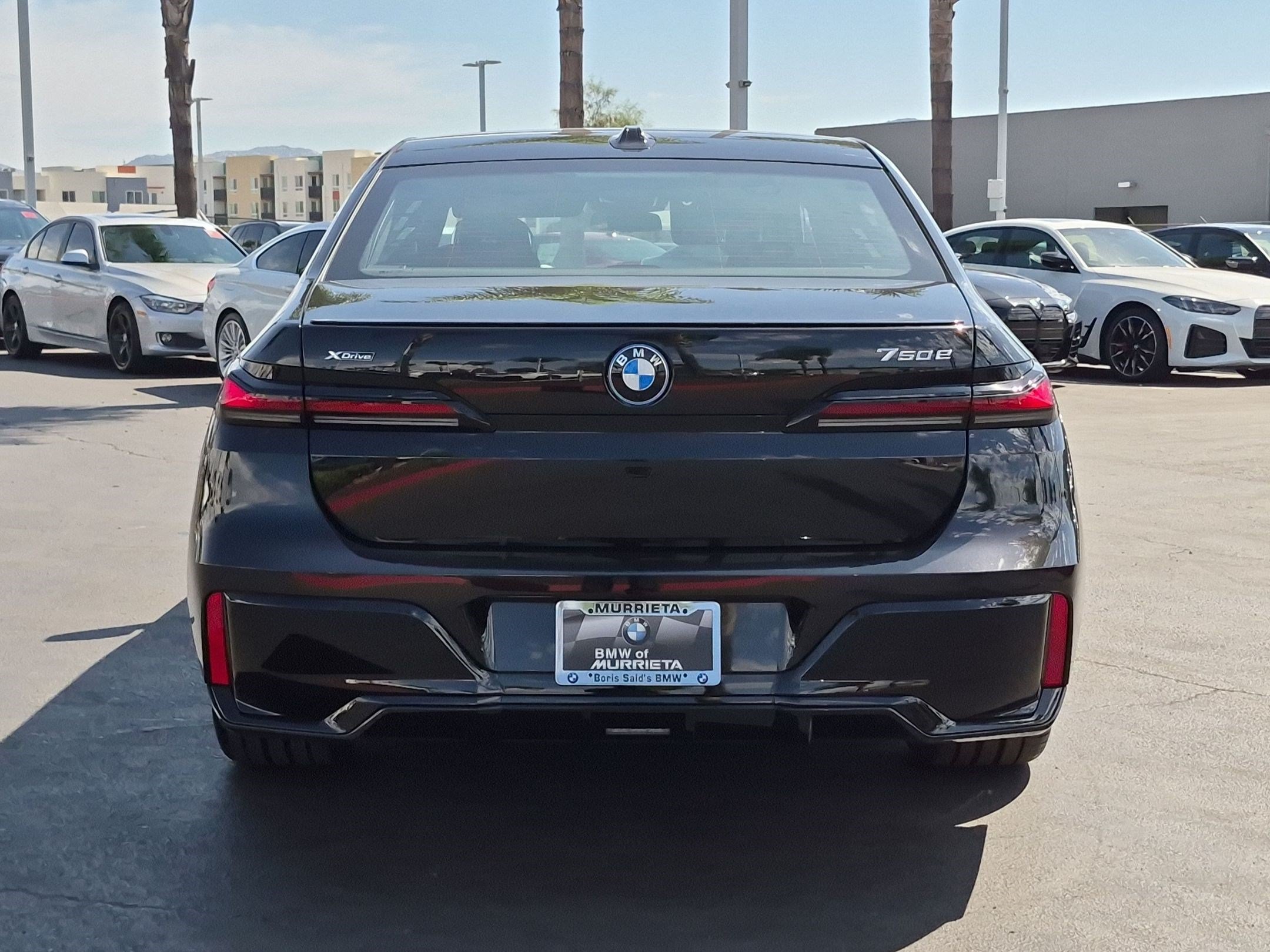 New 2026 BMW 750e xDrive w/ Premium Package AWD/4WD image 9
