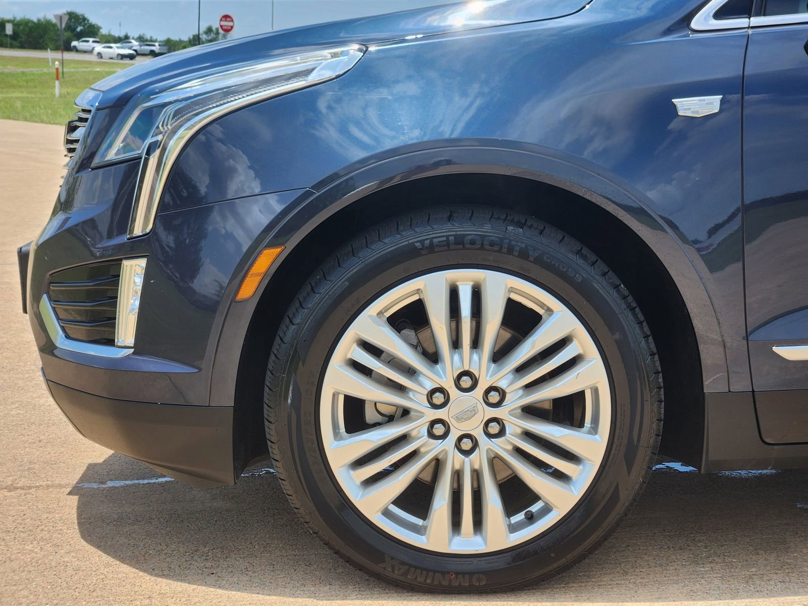 Used 2019 Cadillac XT5 Premium Luxury AWD/4WD image 13