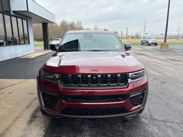 New 2026 Jeep Grand Cherokee L Limited AWD/4WD image 7
