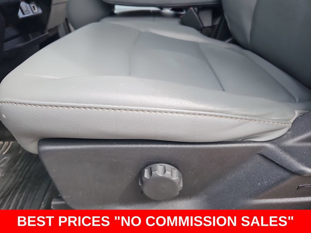 Used 2024 Ford F250 XL w/ XL Chrome Package RWD image 28
