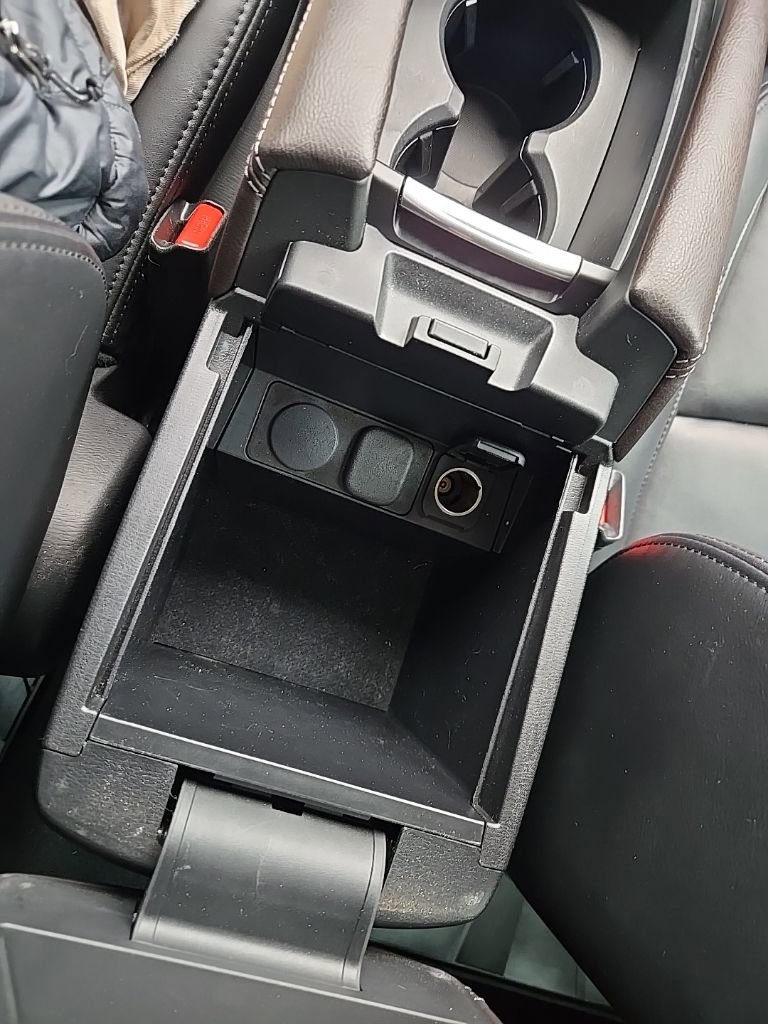 Used 2018 MAZDA MAZDA3 Touring image 31