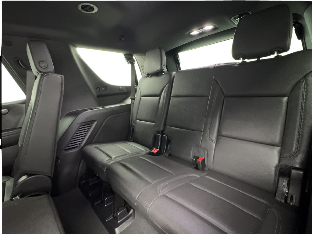Used 2025 Chevrolet Tahoe LT AWD/4WD image 30