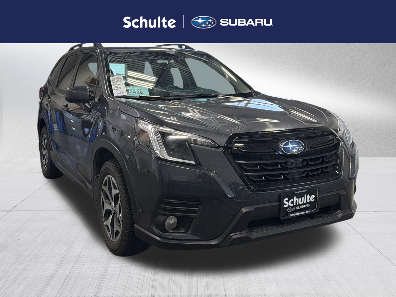 Used 2022 Subaru Forester Premium AWD/4WD image 1