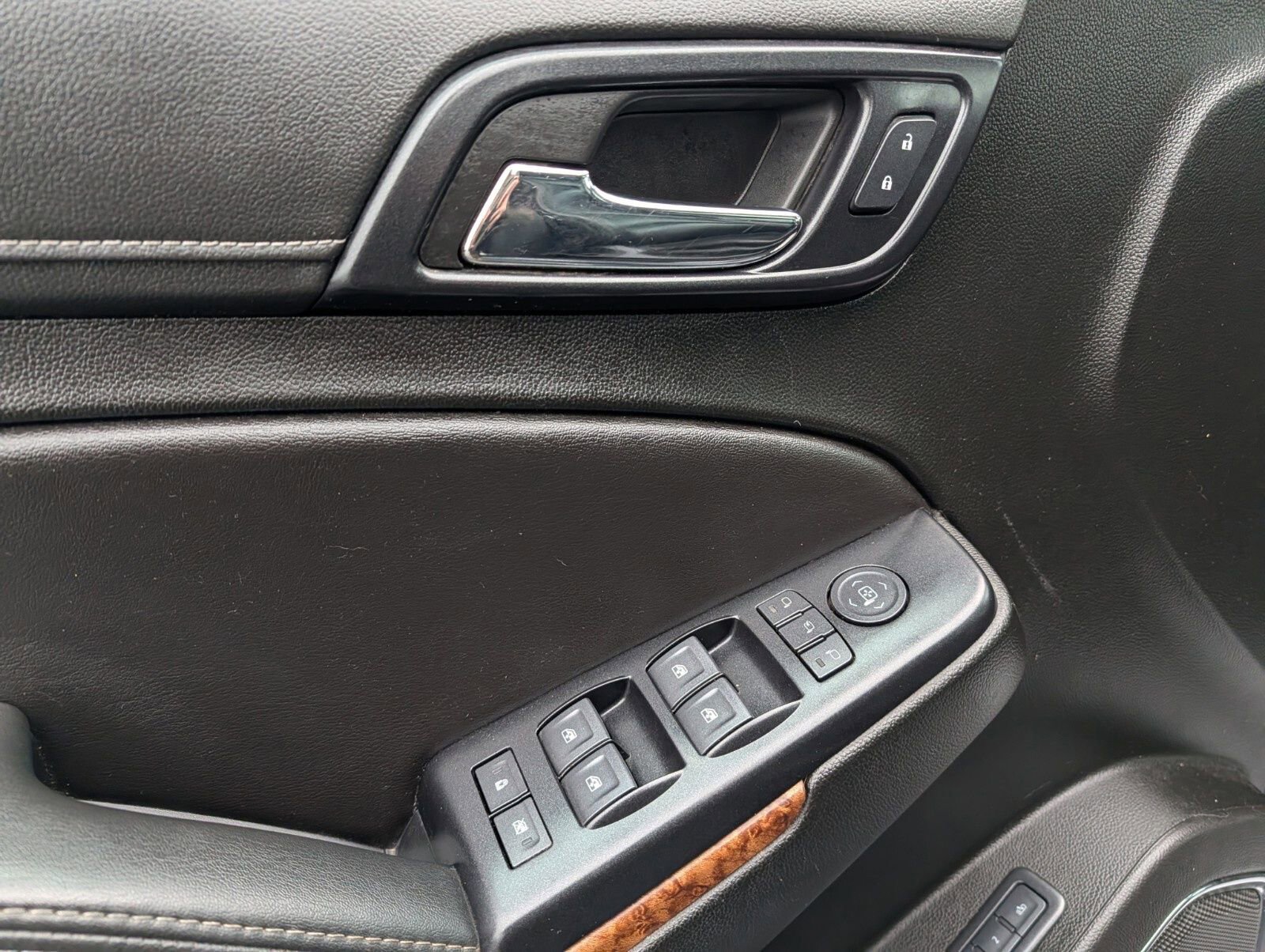 Used 2019 Chevrolet Tahoe Premier image 36