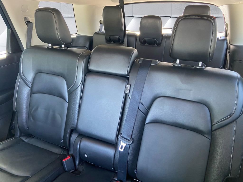 Used 2023 Nissan Pathfinder SL FWD image 15