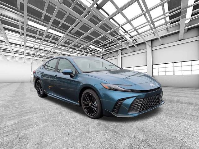 Used 2026 Toyota Camry SE FWD image 1