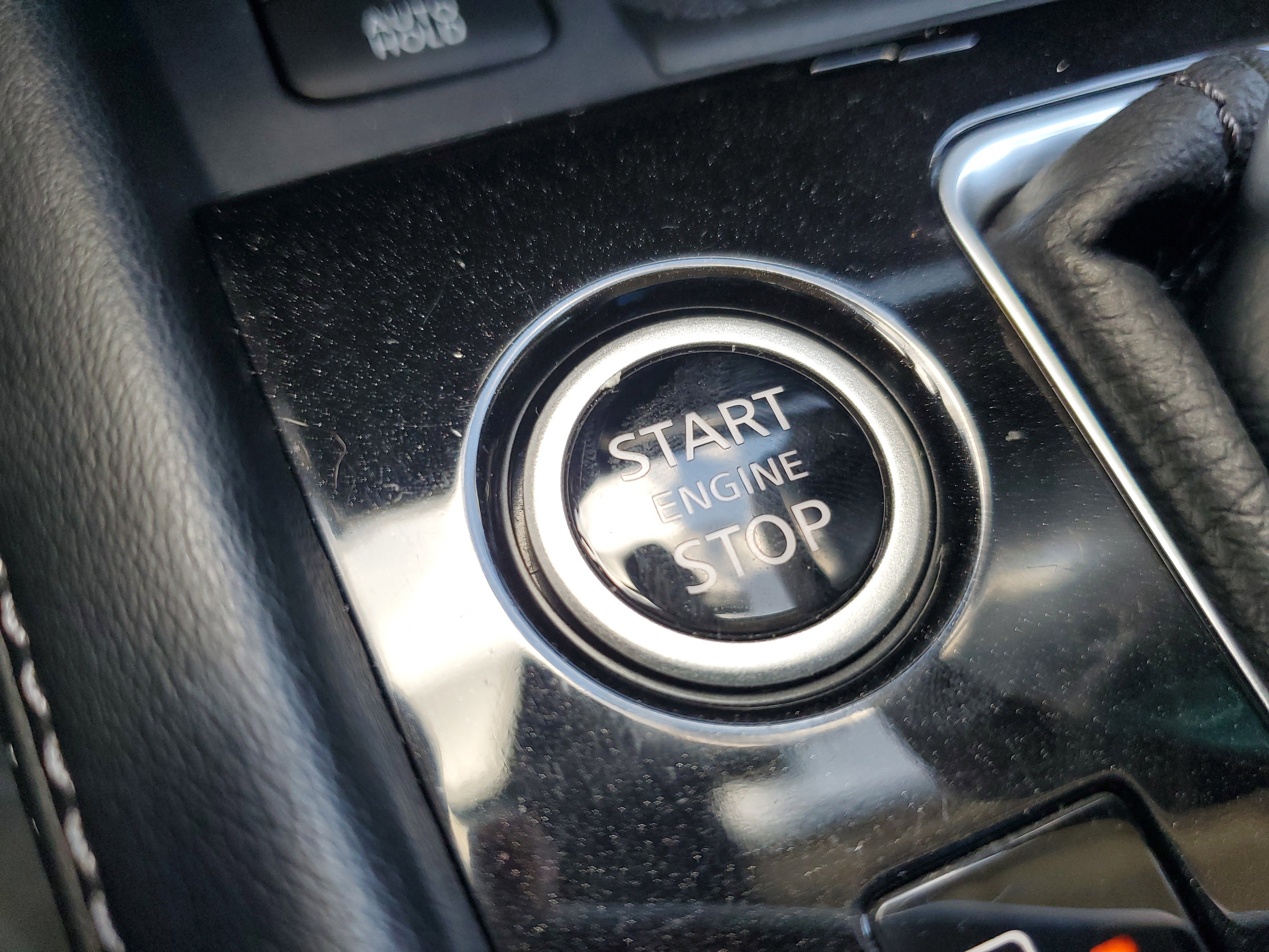 Certified 2023 Nissan Kicks SR image 22