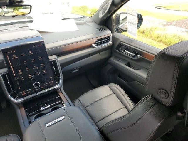 New 2026 GMC Yukon Denali w/ Advanced Technology Package RWD image 7