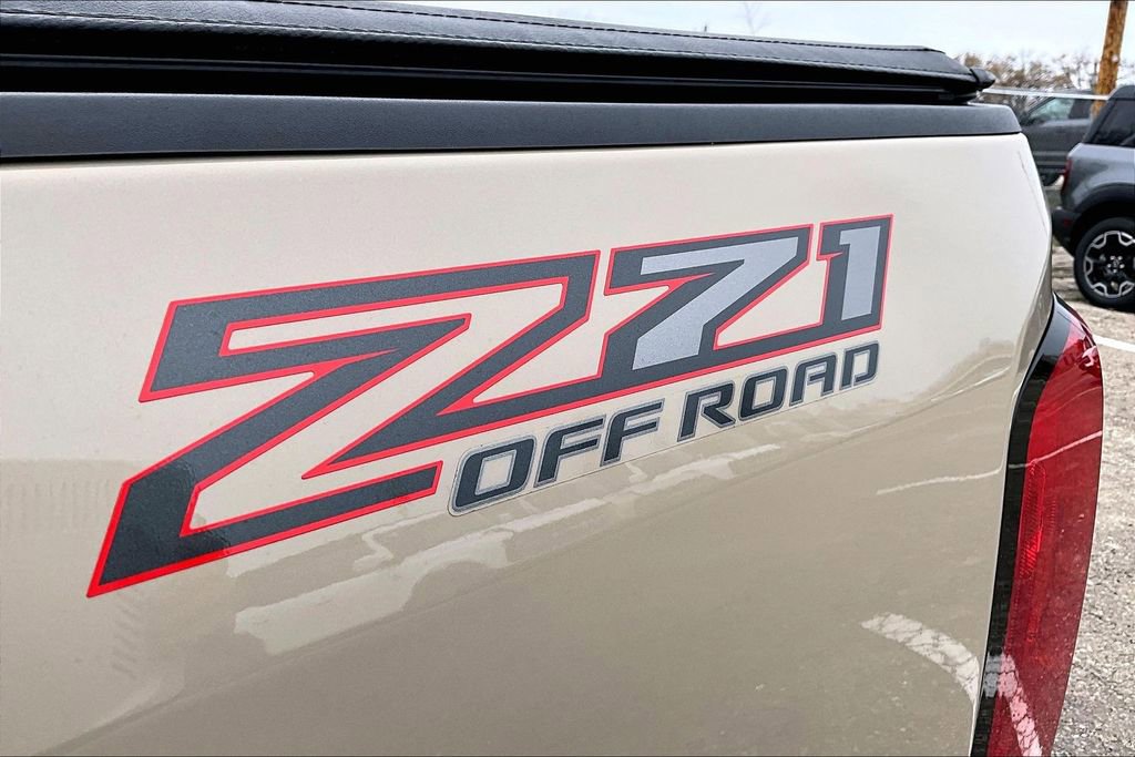 Used 2022 Chevrolet Colorado Z71 w/ Safety Package image 8