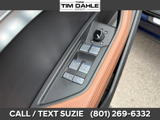 Used 2022 Audi e-tron Premium Plus w/ Premium Plus Package AWD/4WD image 19