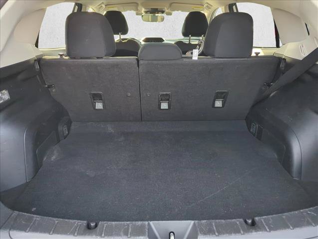 Used 2022 Subaru Crosstrek 2.0i AWD/4WD image 5