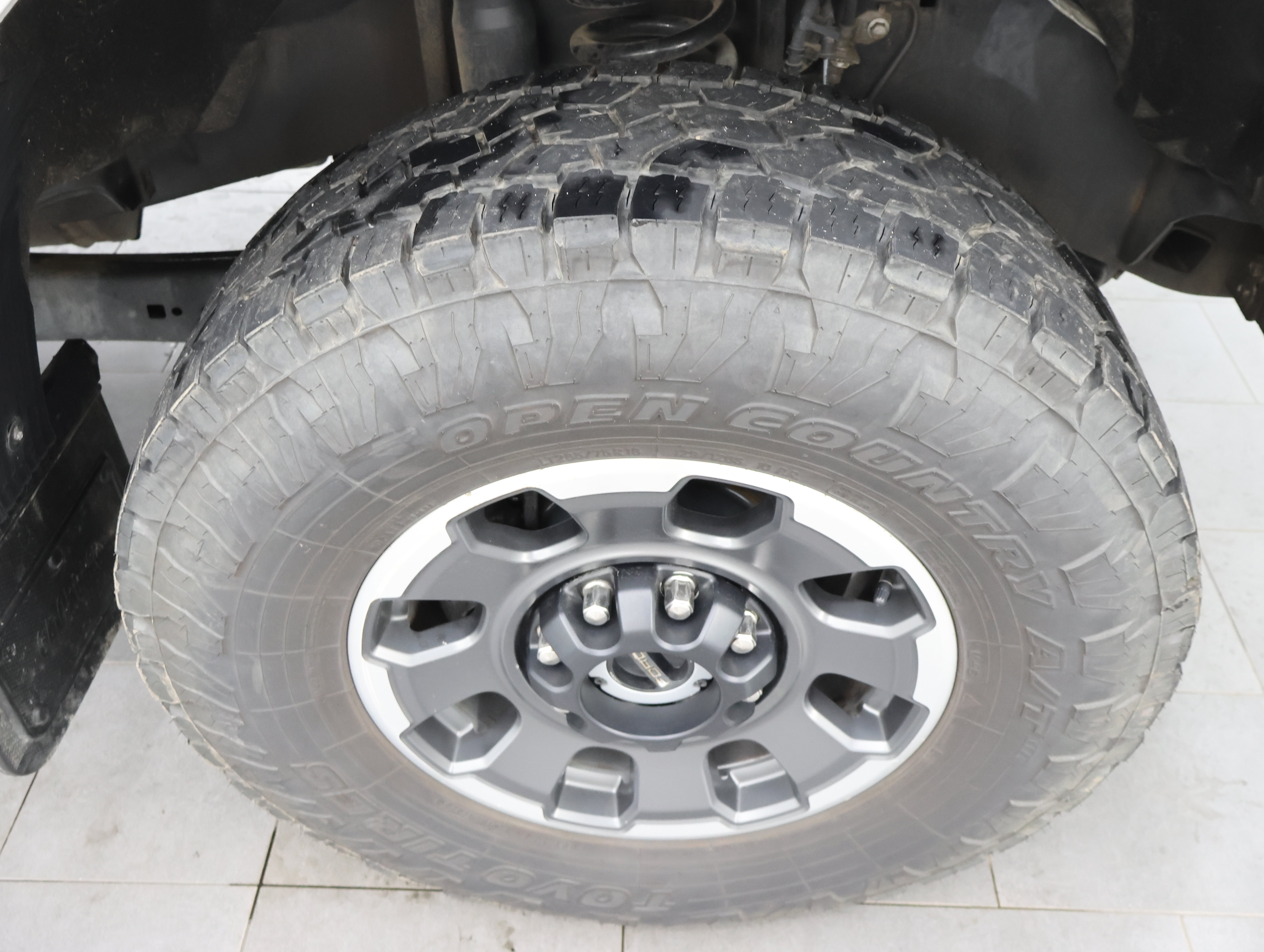 Used 2024 Ford F350 Lariat w/ Lariat Ultimate Package AWD/4WD image 3
