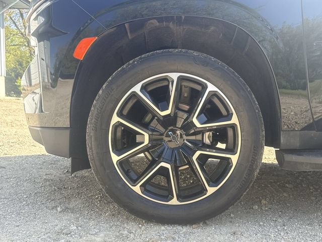 Certified 2024 Chevrolet Suburban RST w/ Luxury Package AWD/4WD image 30
