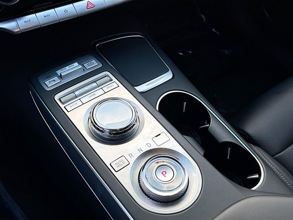 Used 2023 Genesis GV70 2.5T Select w/ Select Package image 28