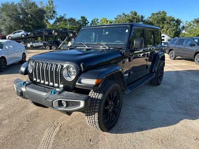 Used 2022 Jeep Wrangler Unlimited Sahara AWD/4WD image 2