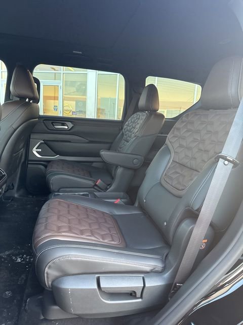 New 2026 Nissan Armada Platinum Reserve image 11