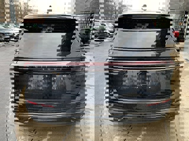 New 2026 Lincoln Nautilus Reserve w/ Jet Appearance Package image 11